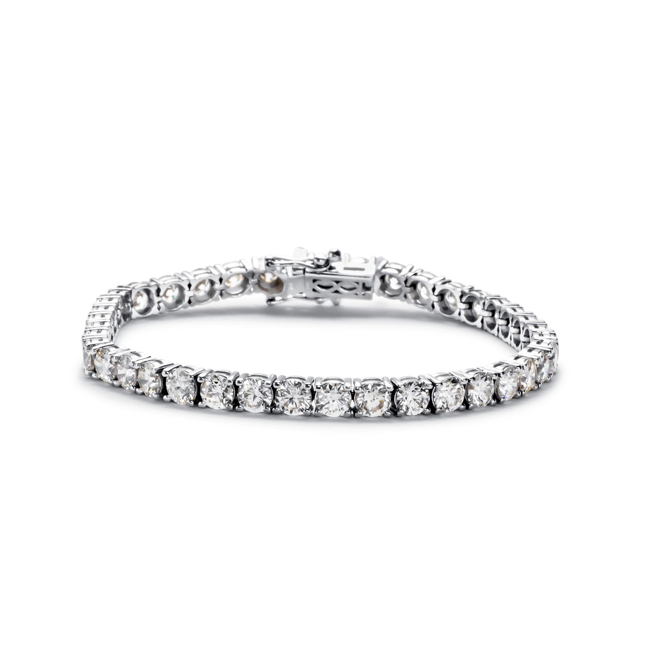 7' Tennis bracelet with 4-prong set (39) round diamonds.  D12.38ct.t.w.