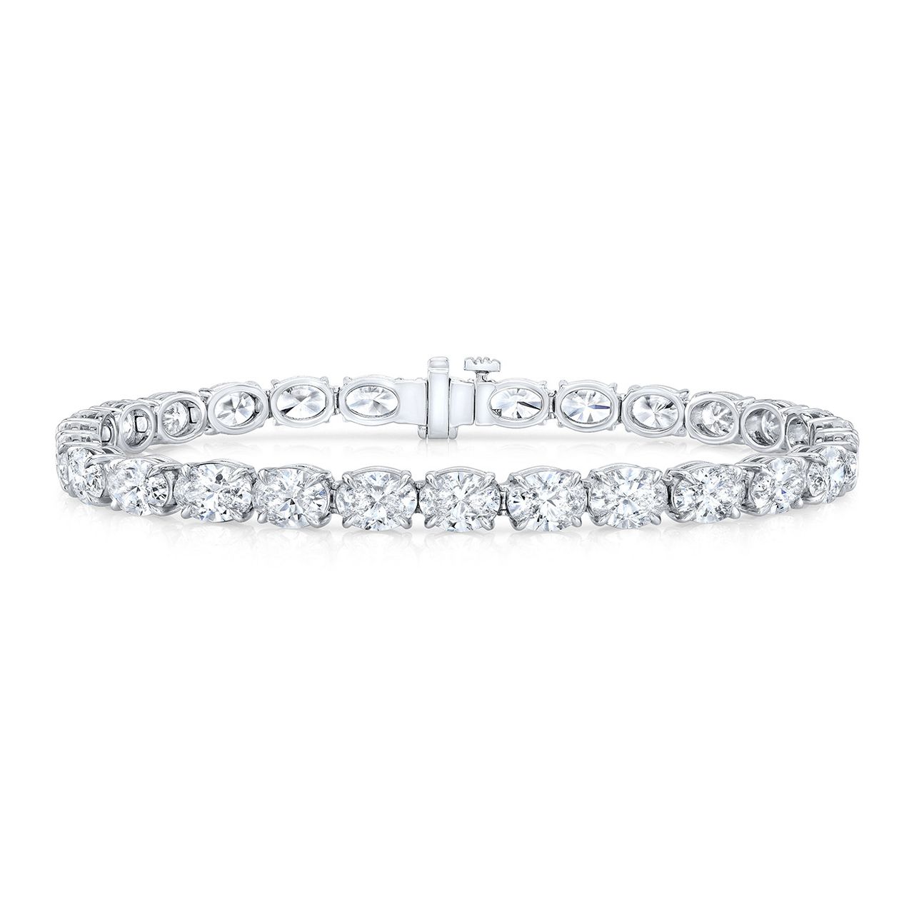7' Tennis bracelet east to west style in platinum with 4-prong basket set GIA certified G-H/SI1-SI2 (28) oval diamonds.  D14.06ct.t.w.
