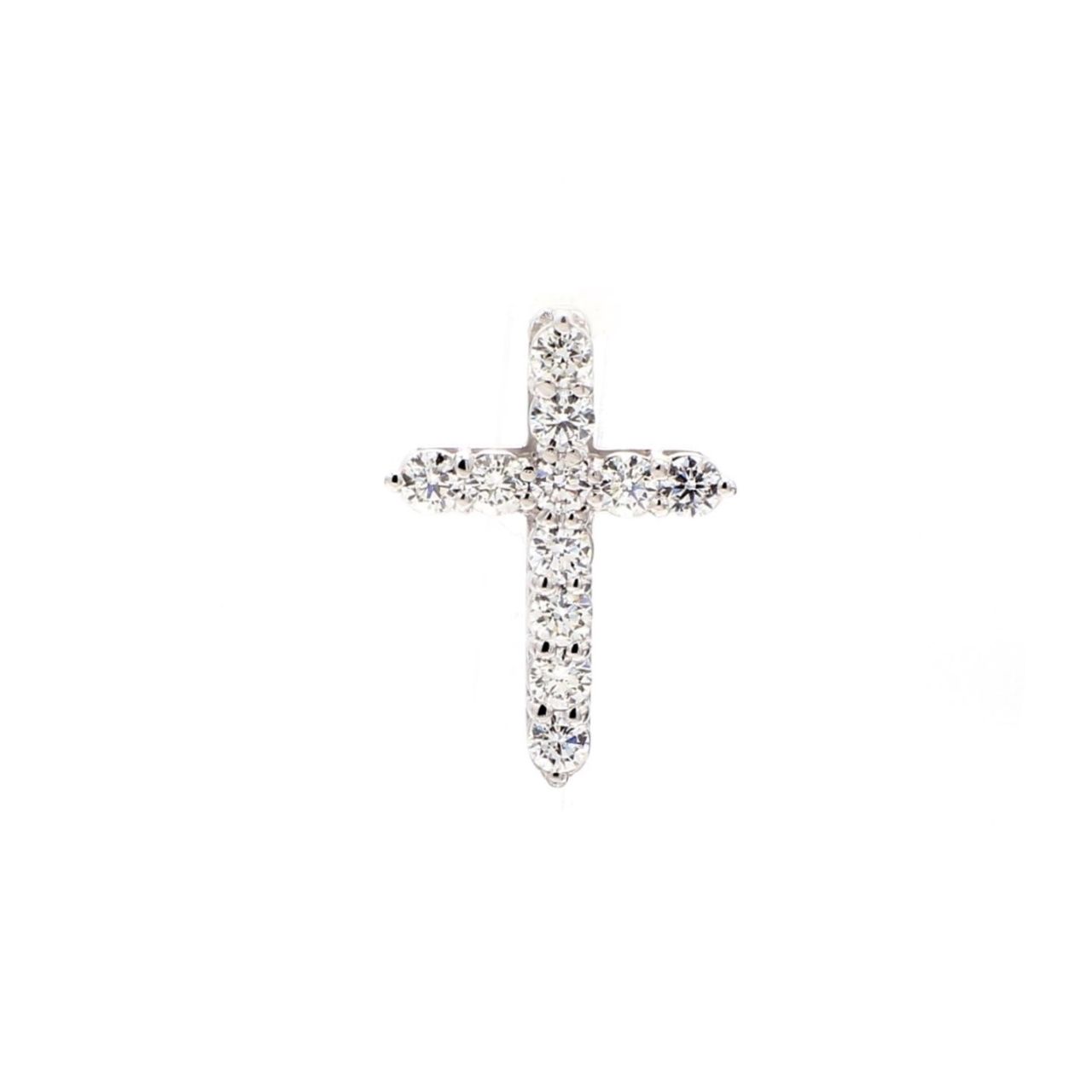 0.75' Cross pendant with shared prong set round diamonds.  D0.97ct.t.w.