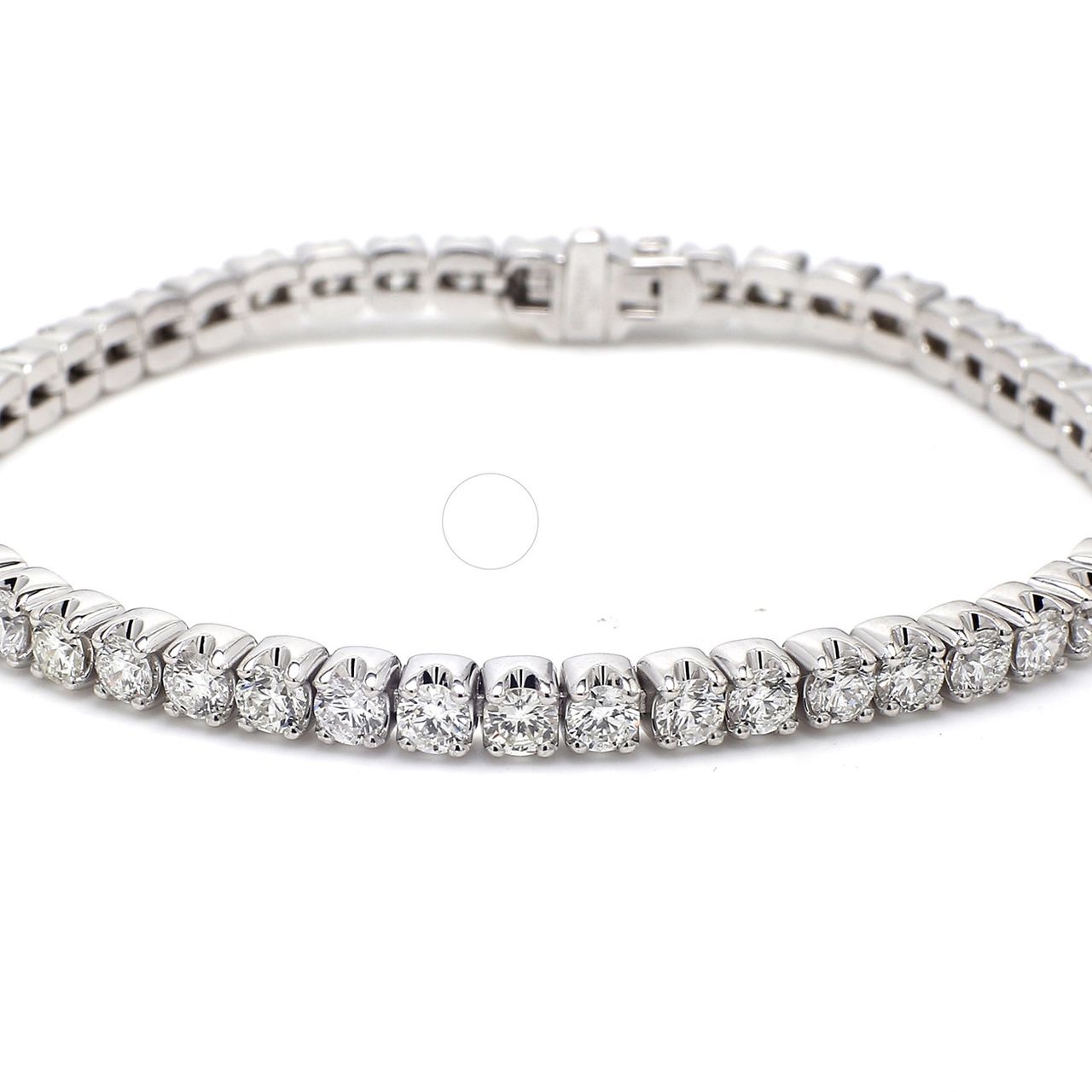 7' Tennis bracelet with 4-prong set (50) round diamonds.  D7.36ct.t.w.