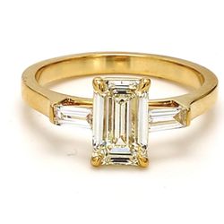 3-stone semi-mount in 18K YG with prong set baguette diamond sides.  D0.24ct.t.w.  Size 7.25