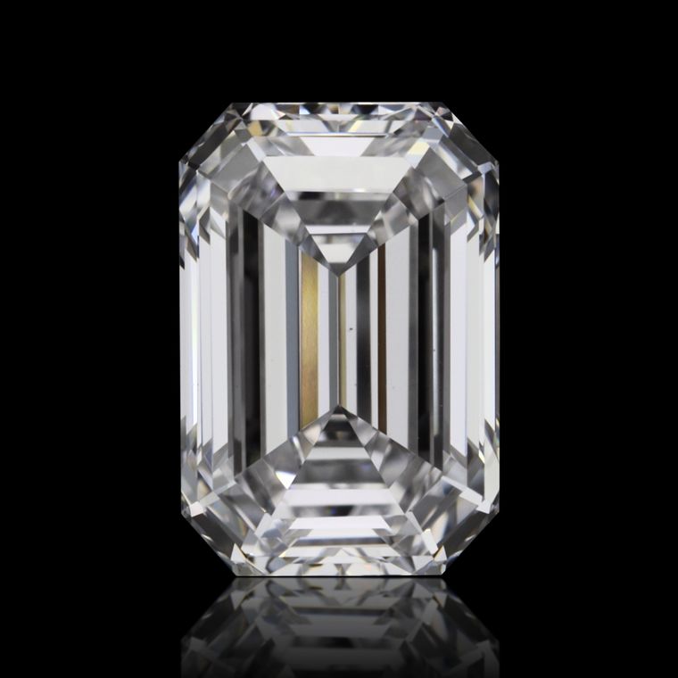 Emerald 0.90ct D VS2