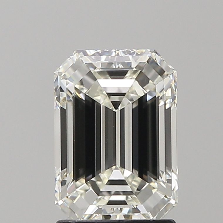 Emerald 2.00ct J VVS2
