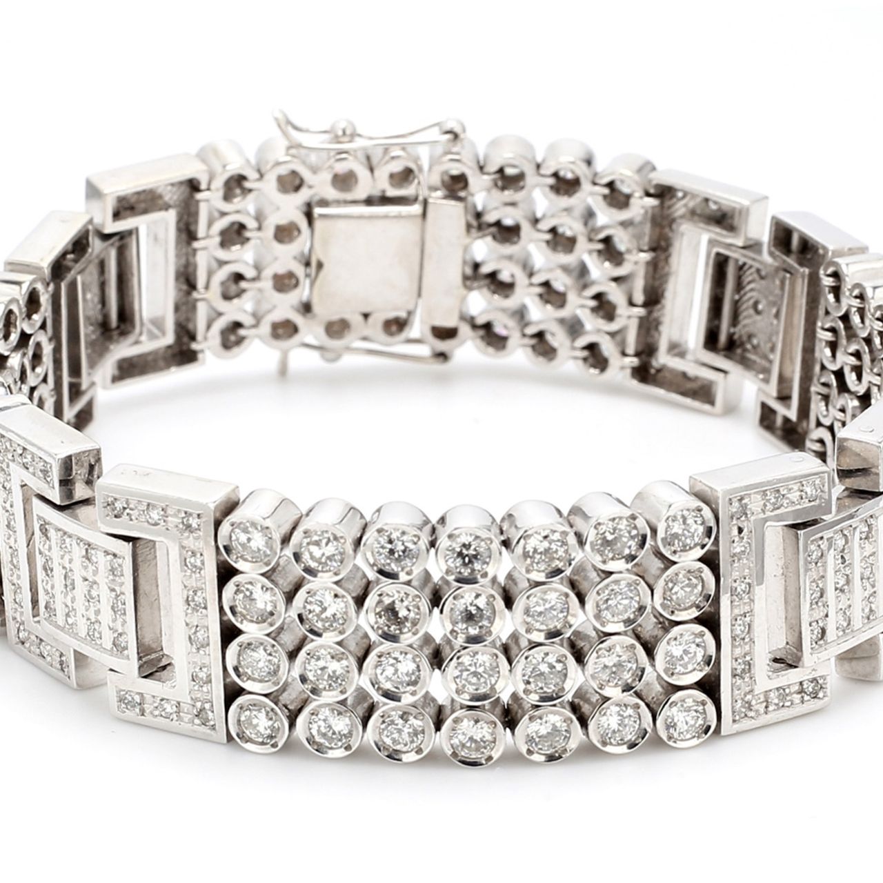 Bracelet with 4-row round diamonds.  D11.75ct.t.w.