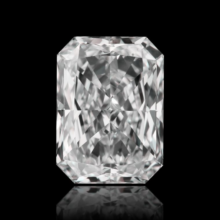 Radiant 0.71ct D VS2