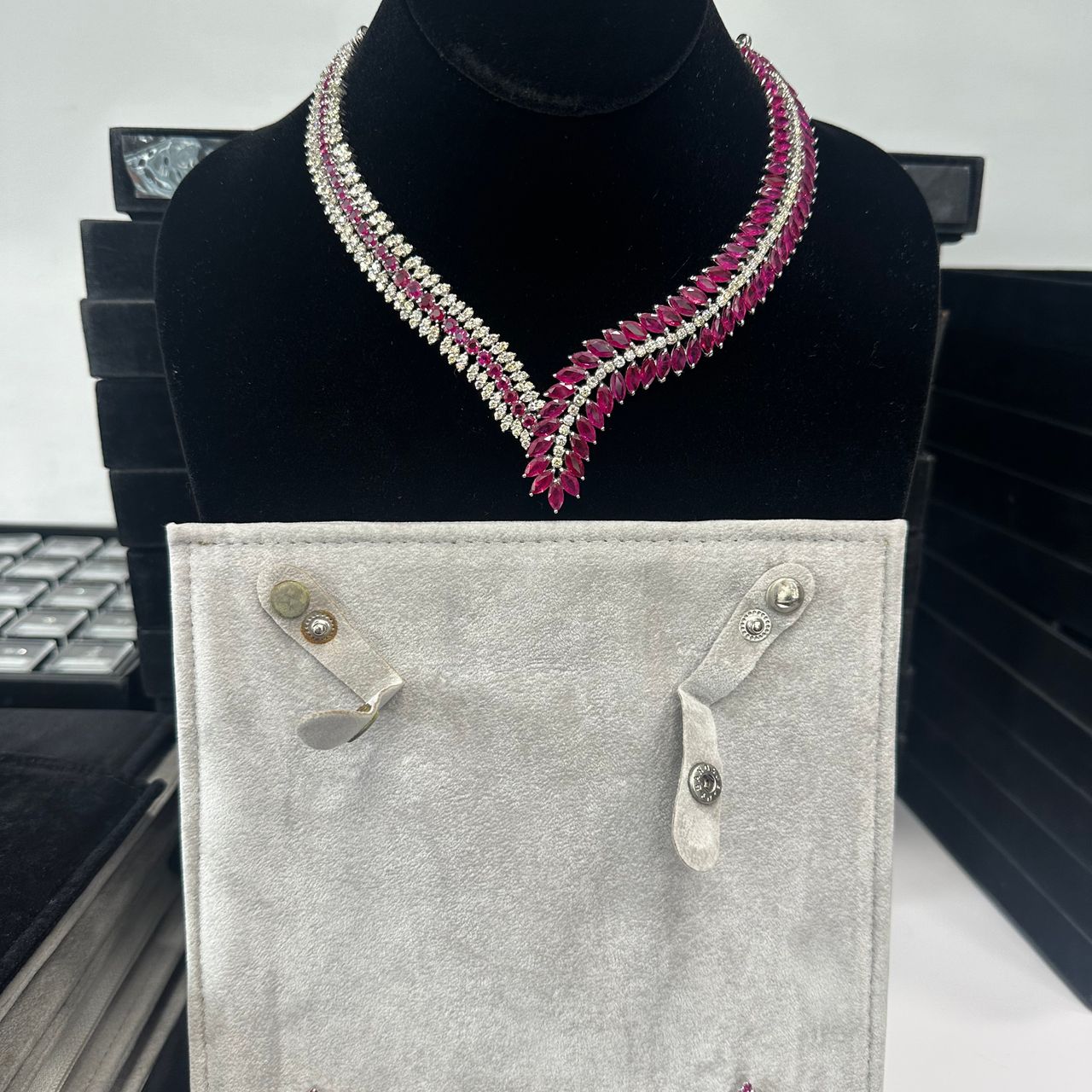 ANTIQUE RUBY AND DIAMOND NECKLACE SET WITH EARRINGS