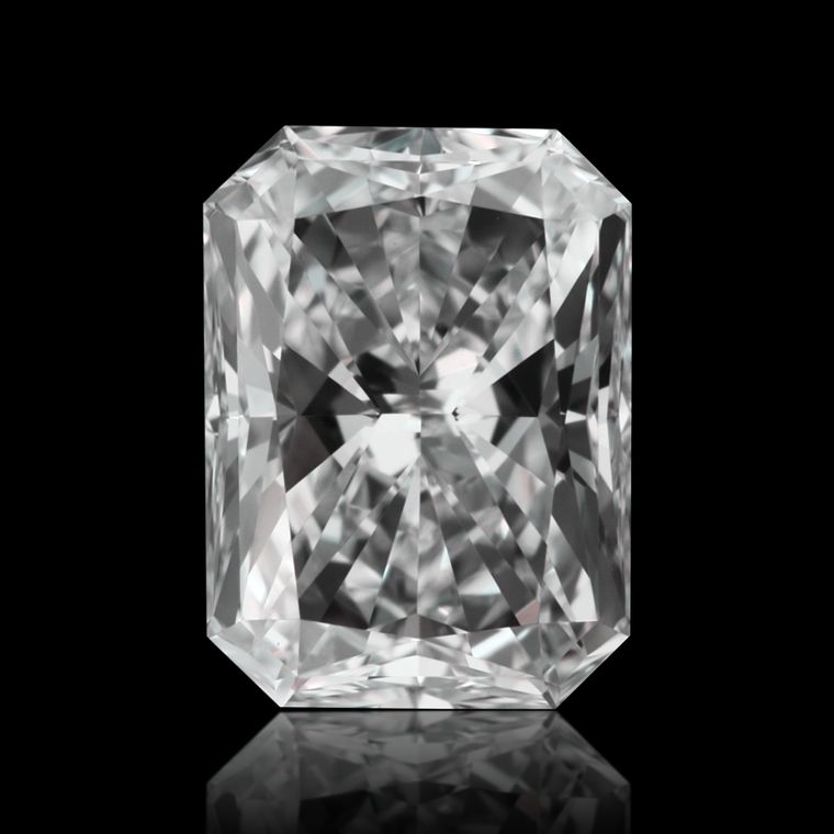 Radiant 0.71ct E VVS2