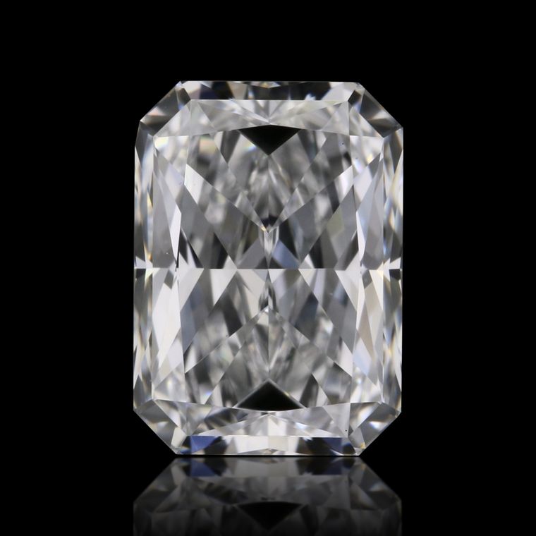 Radiant 0.70ct D VVS1