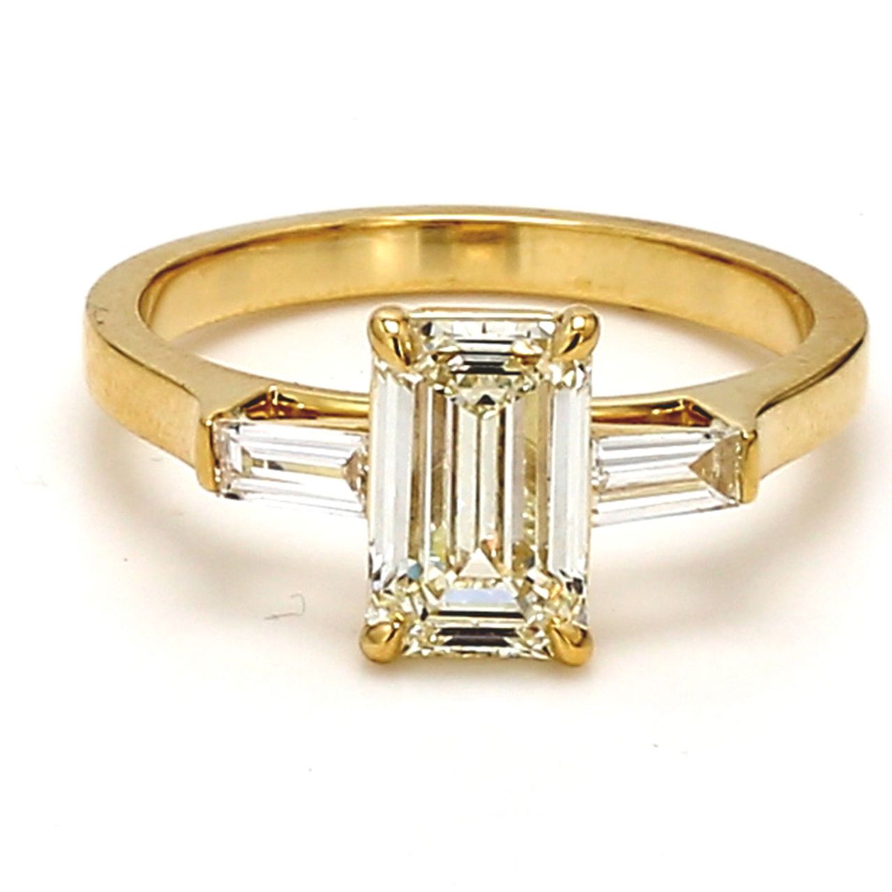 3-stone semi-mount in 18K YG with prong set baguette diamond sides.  D0.24ct.t.w.  Size 7.25