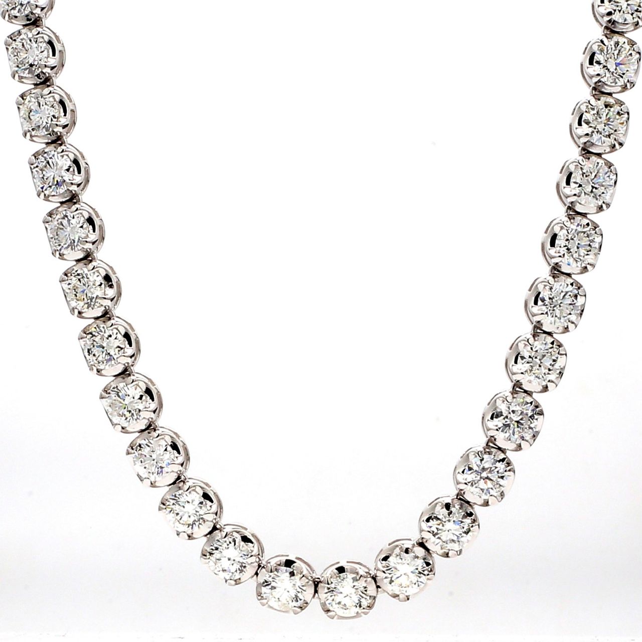 16.5' Tennis necklace with crown head style 4-prong set (101) round diamonds.  D9.06ct.t.w.