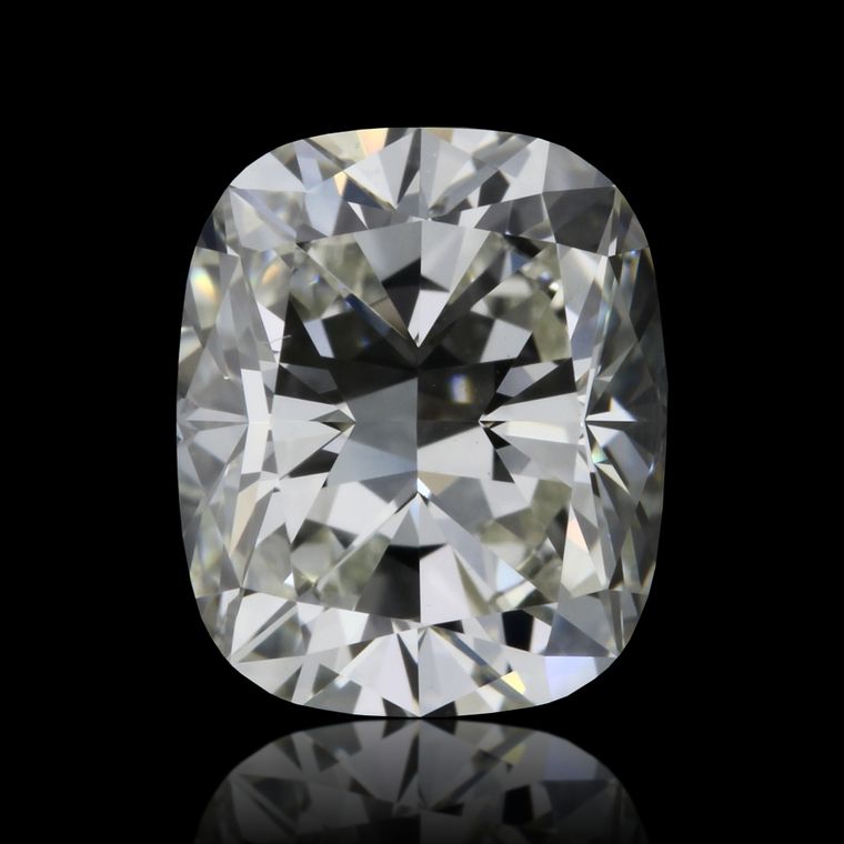 Cushion 1.01ct J VVS2
